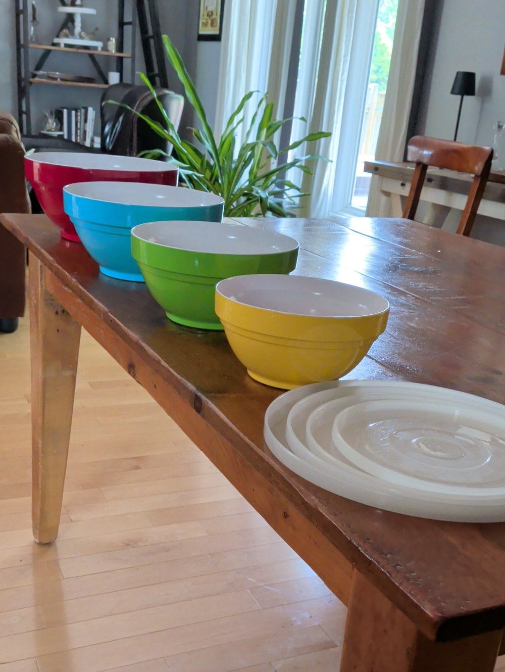 Colorful Mixing Bowl Set - Yellow, Green, Blue, Red